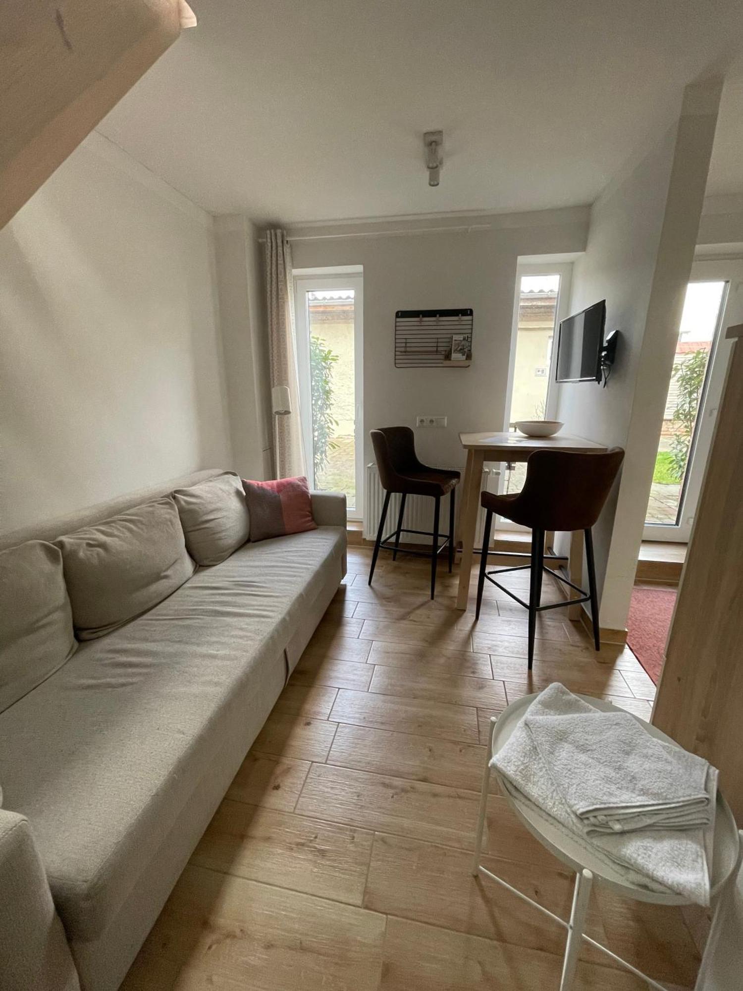 Hofquartier Schwerin Apartment ชเวียรีน ภายนอก รูปภาพ
