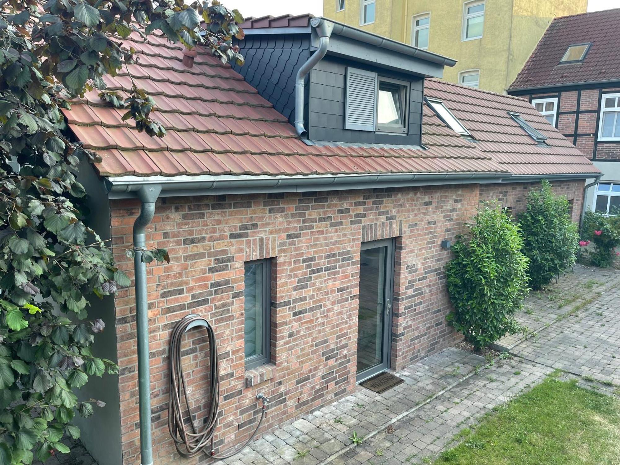 Hofquartier Schwerin Apartment ชเวียรีน ภายนอก รูปภาพ