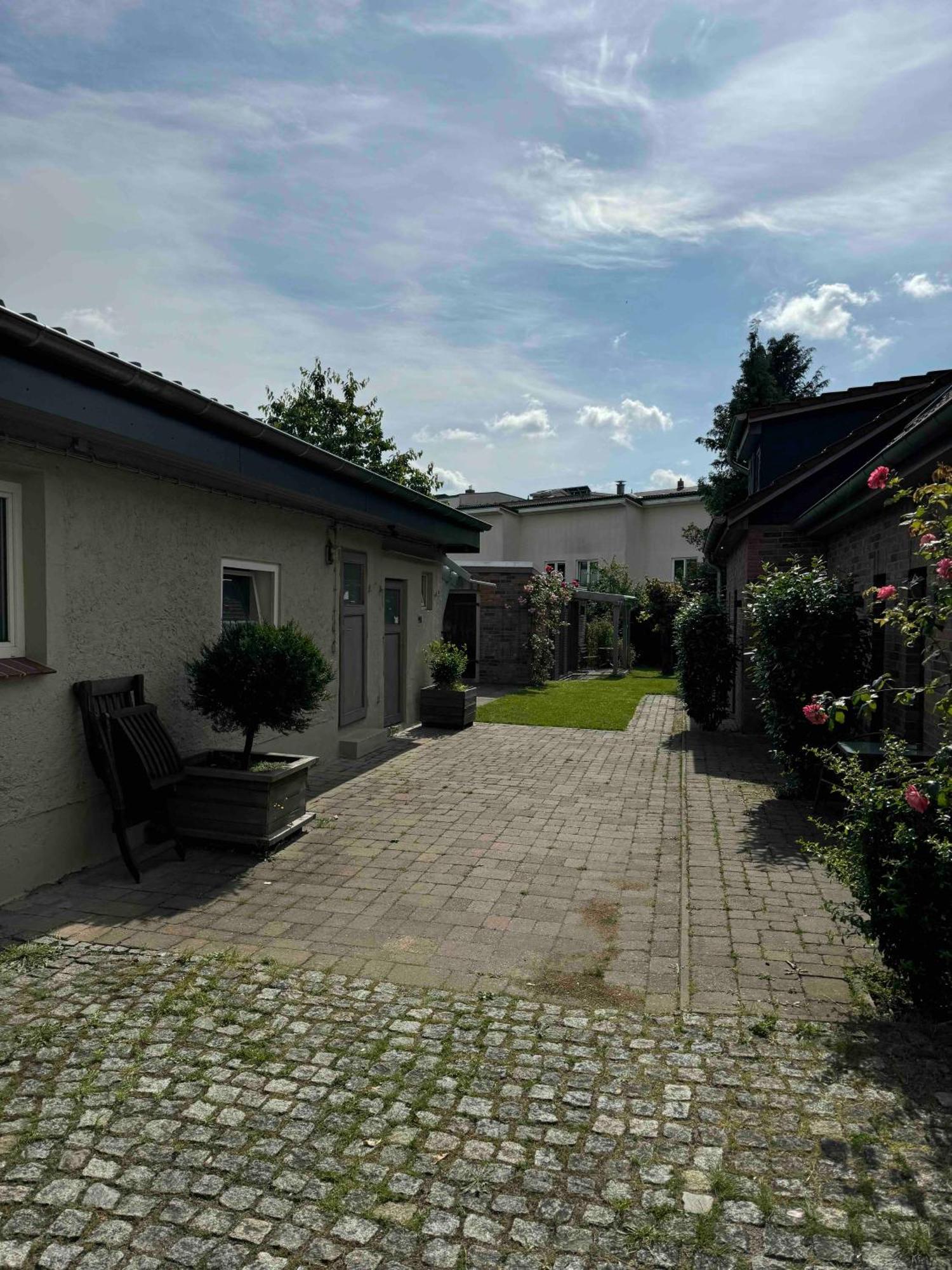Hofquartier Schwerin Apartment ชเวียรีน ภายนอก รูปภาพ
